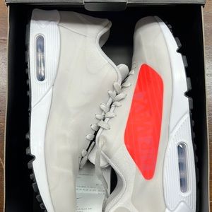 **🔥PRICE DROP🔥** Nike Air Max 90 -EUC
